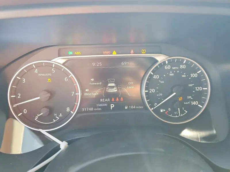 2021 NISSAN ROGUE SL  