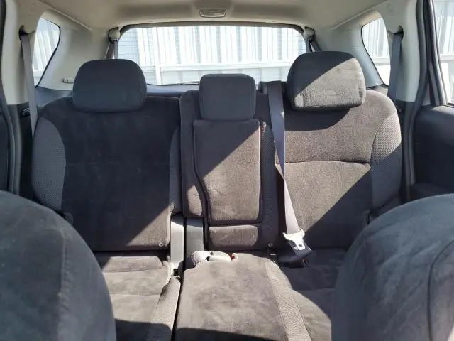 2010 MITSUBISHI OUTLANDER XLS