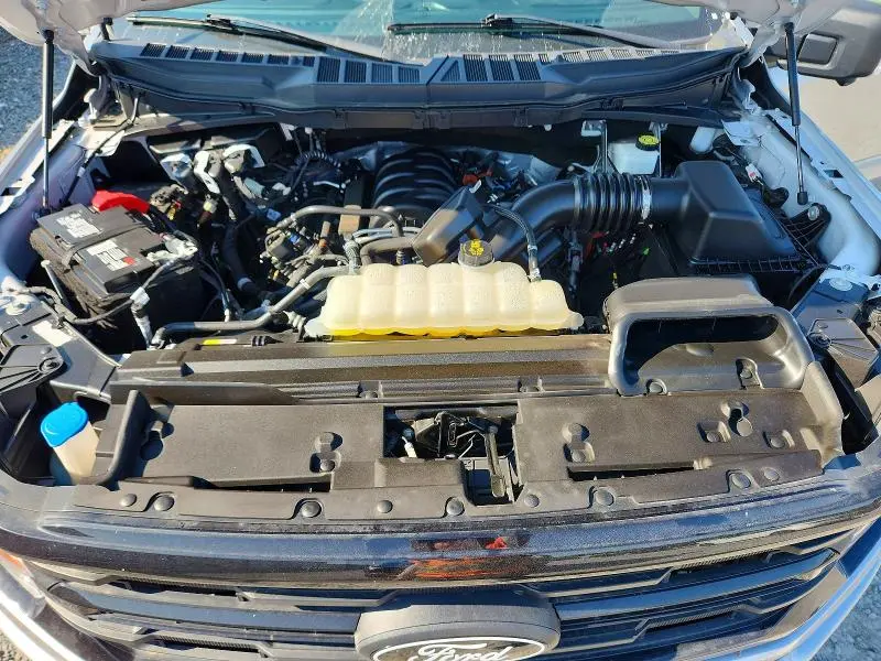 2024 FORD F150 XLT  