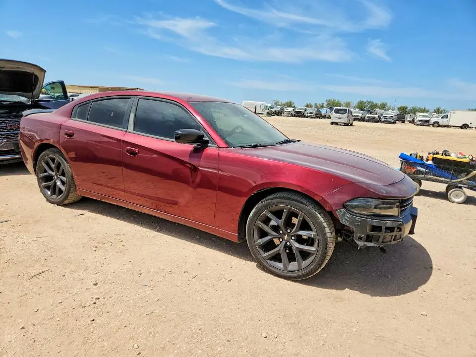 2020 DODGE CHARGER SXT  
