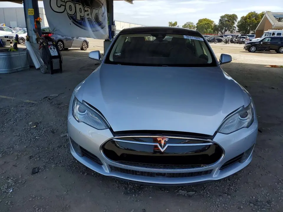 2015 TESLA MODEL S   