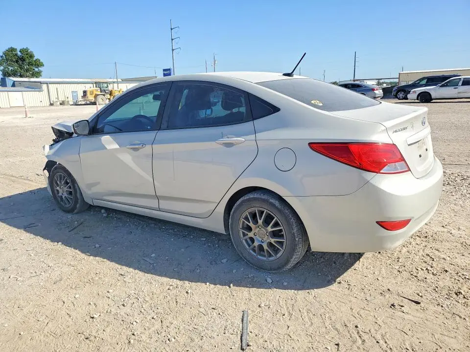 2016 HYUNDAI ACCENT SE  