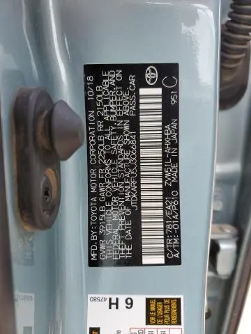 2018 TOYOTA PRIUS   