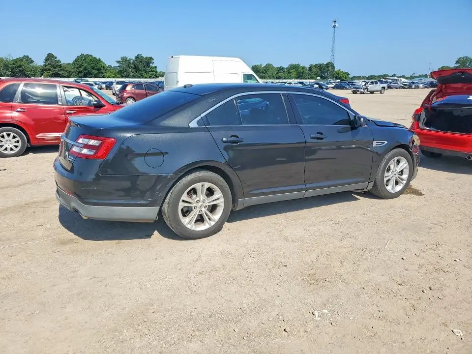 2015 FORD TAURUS SEL  