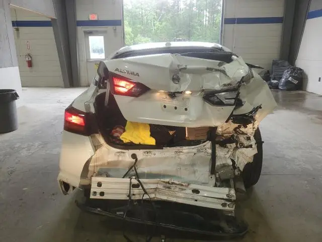 2020 NISSAN ALTIMA SR  