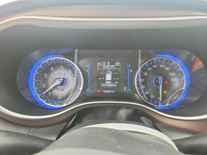 2017 CHRYSLER PACIFICA TOURING  