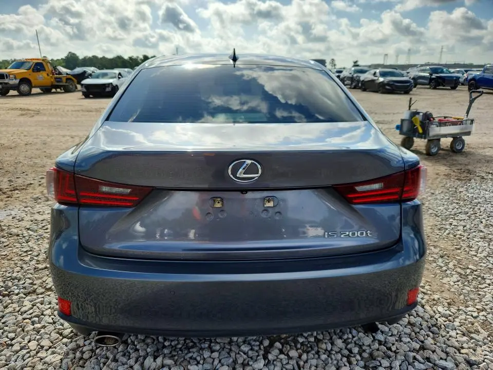 2016 LEXUS IS 200T  