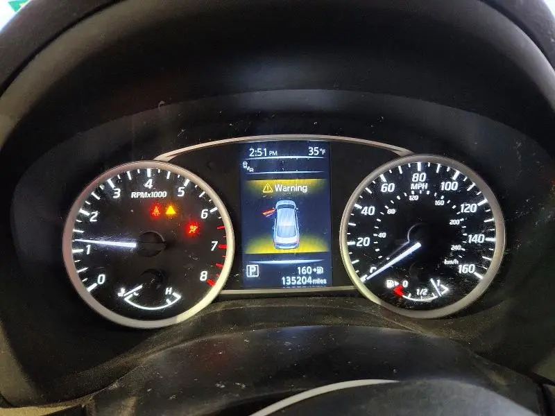 2016 NISSAN SENTRA SV  