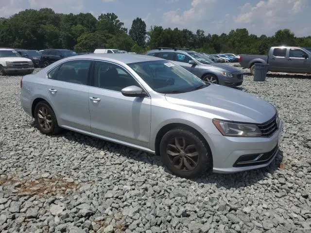 2017 VOLKSWAGEN PASSAT S  