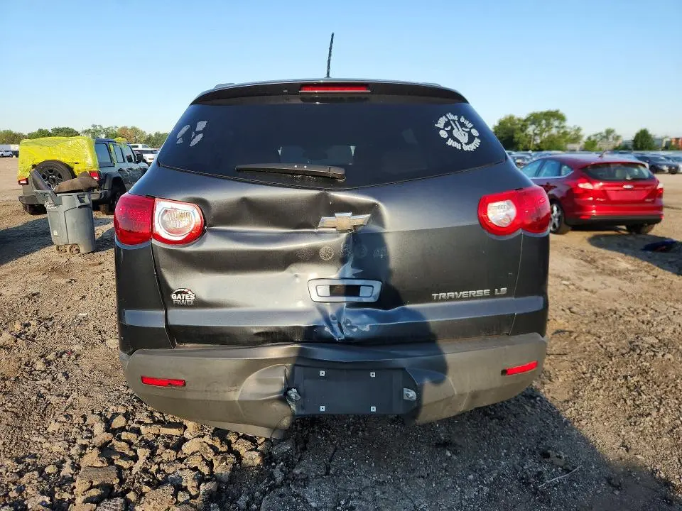 2012 CHEVROLET TRAVERSE LS  
