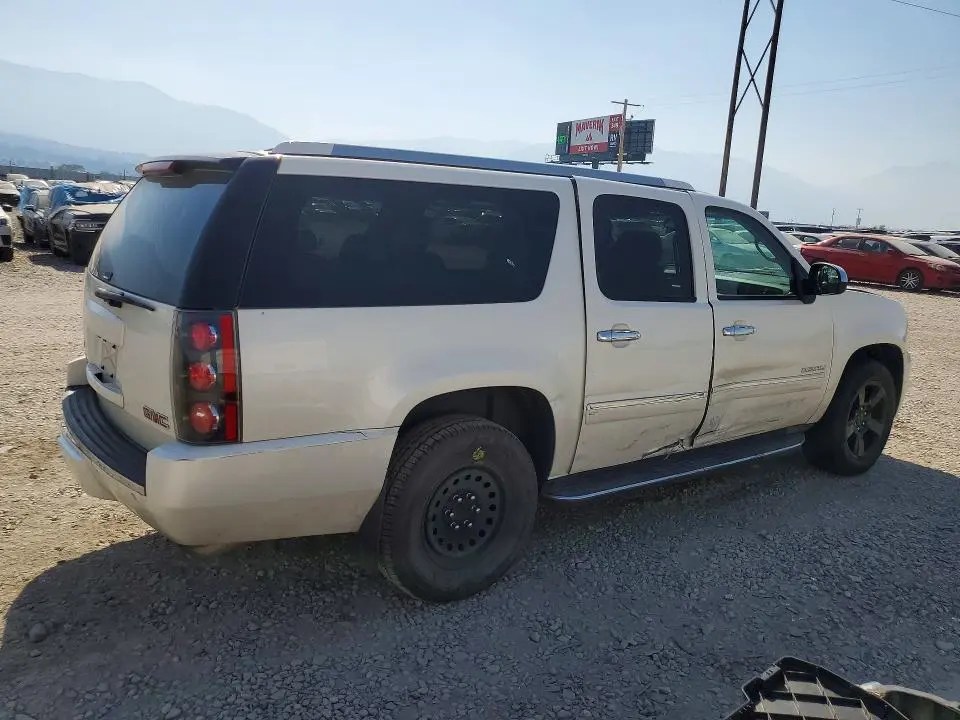 2011 GMC YUKON XL DENALI  