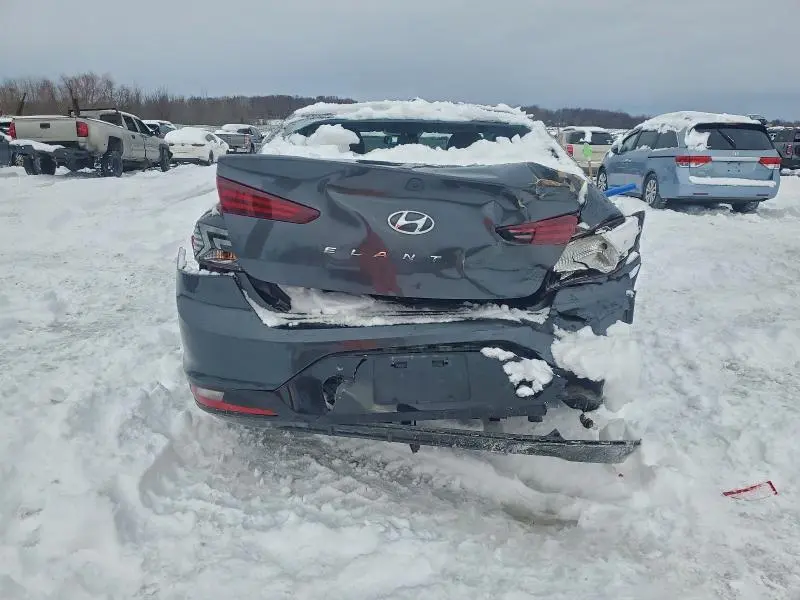 2020 HYUNDAI ELANTRA SEL  