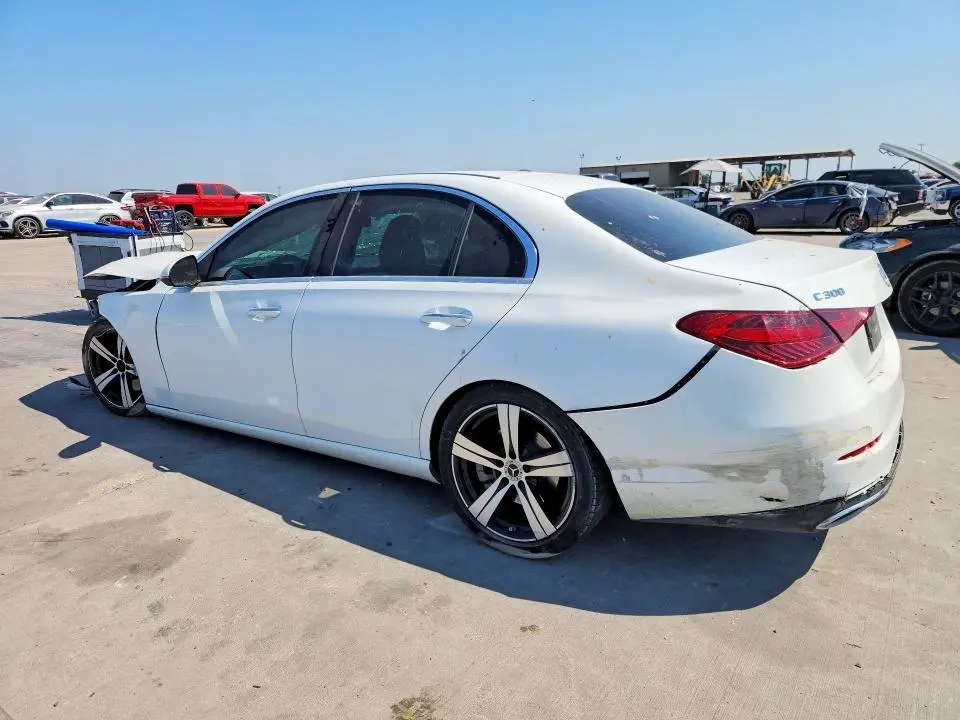 2022 MERCEDES-BENZ C 300  
