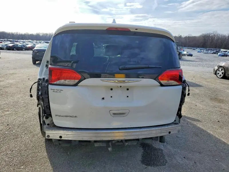 2017 CHRYSLER PACIFICA TOURING L  