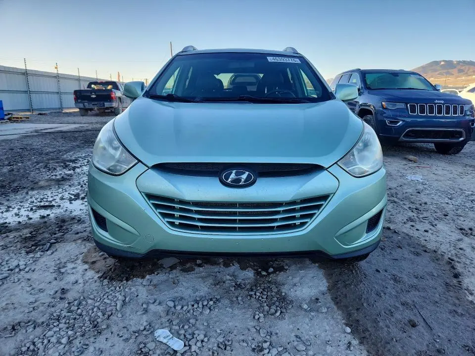 2010 HYUNDAI TUCSON GLS  