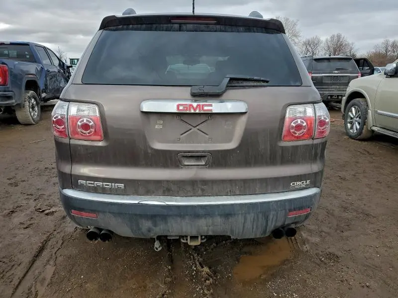 2012 GMC ACADIA SLE  