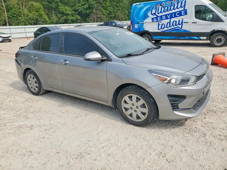 2022 KIA RIO S  