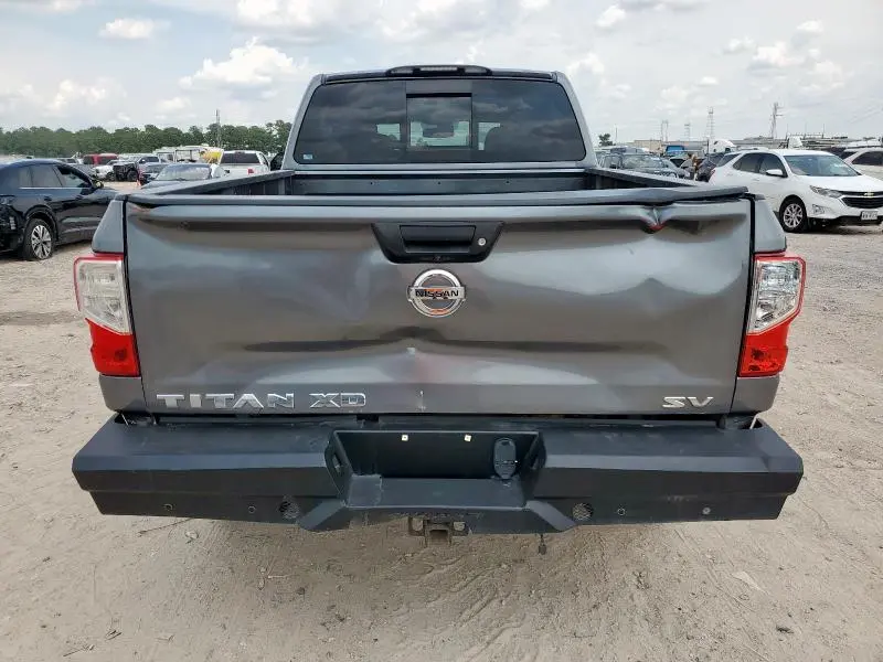 2017 NISSAN TITAN XD SL  