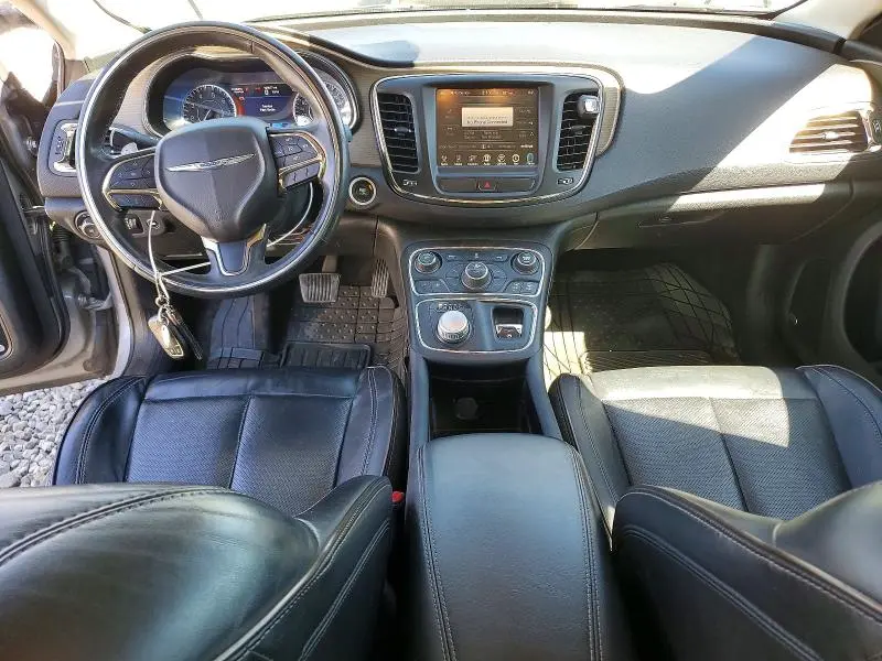 2015 CHRYSLER 200 C  