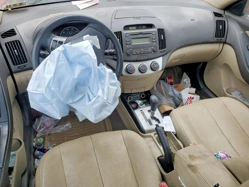 2010 HYUNDAI ELANTRA GLS  