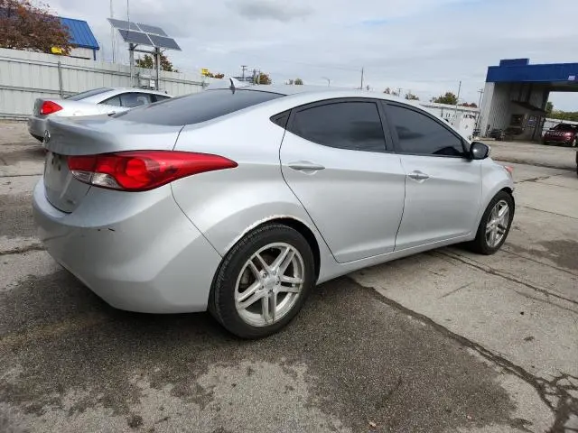 2011 HYUNDAI ELANTRA GLS  