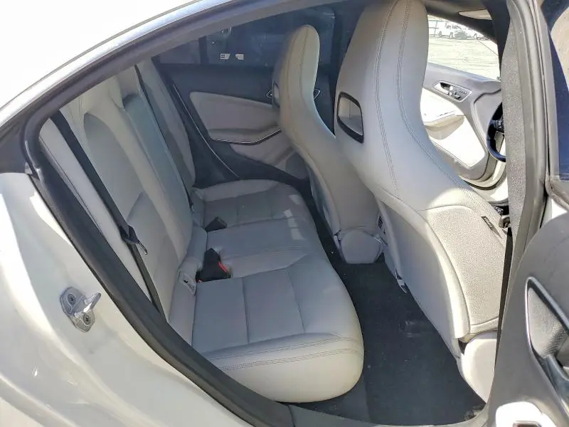 2014 MERCEDES-BENZ CLA 250  