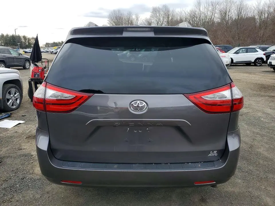 2017 TOYOTA SIENNA LE 7-PASSENGER  