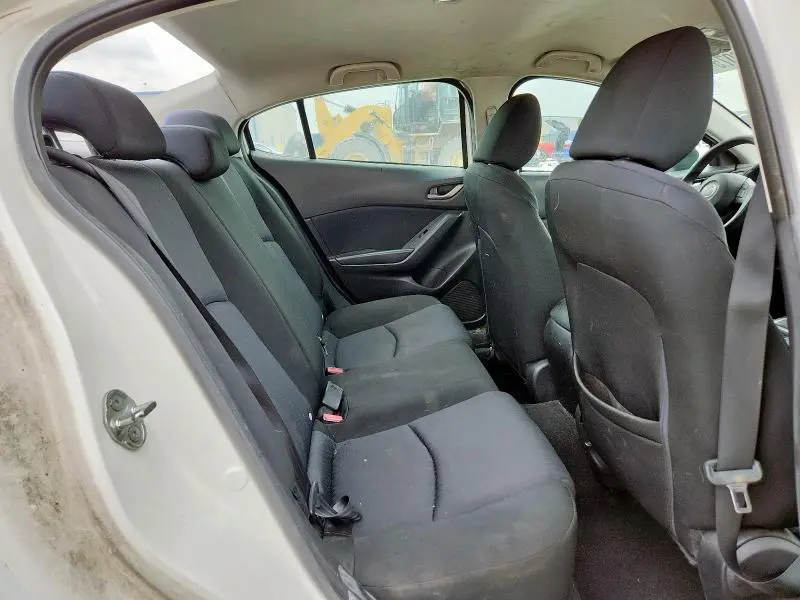 2015 MAZDA 3 SPORT