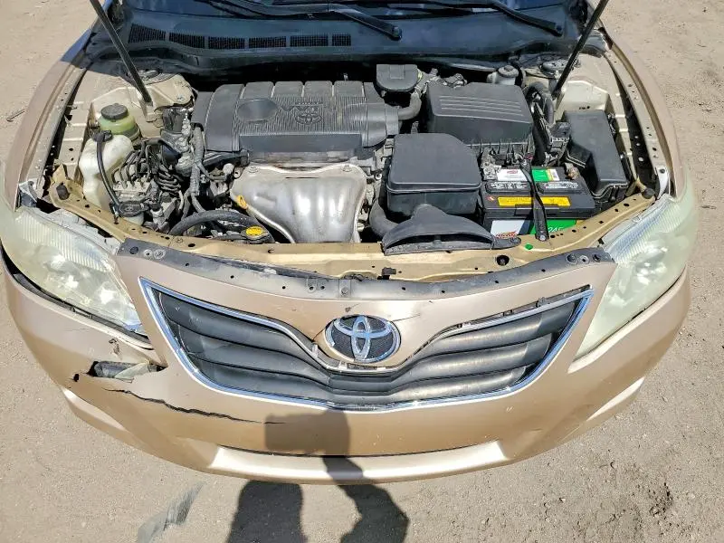 2011 TOYOTA CAMRY LE  