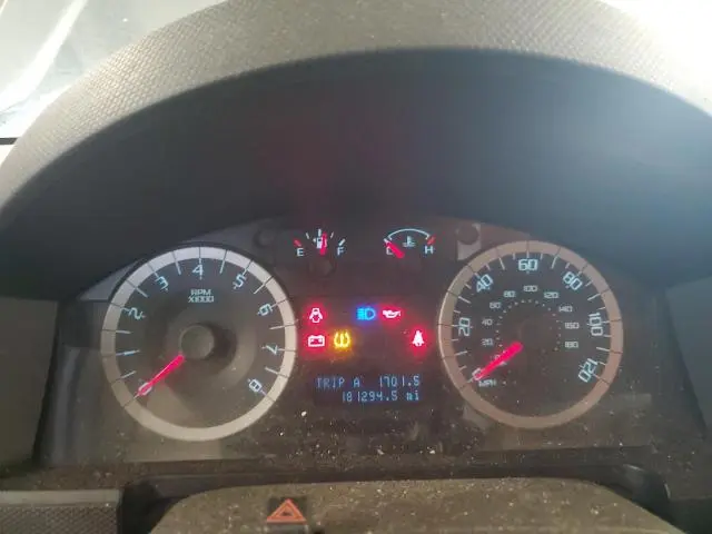 2010 FORD ESCAPE LIMITED  
