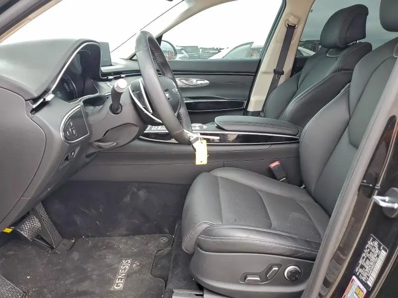 2025 GENESIS GV70 BASE  