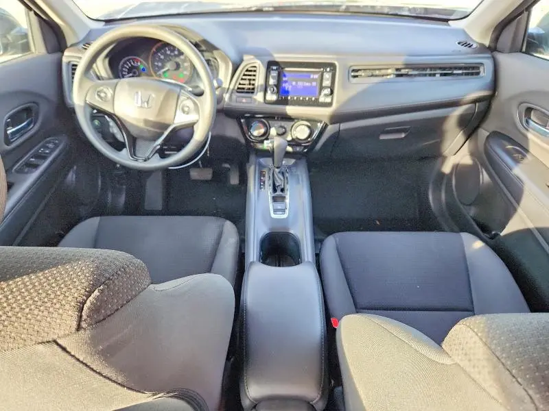 2021 HONDA HR-V LX  
