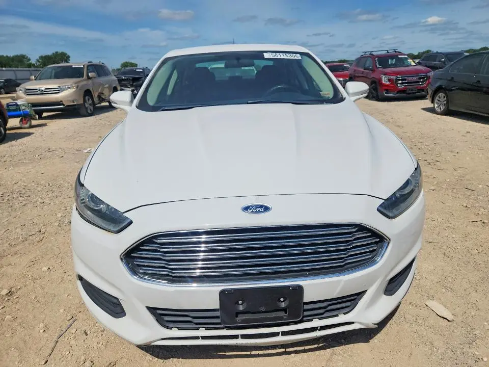 2015 FORD FUSION SE  