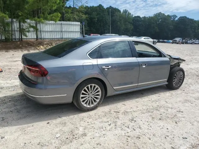 2017 VOLKSWAGEN PASSAT SE  