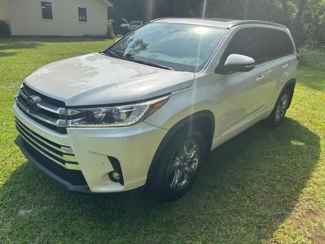2019 TOYOTA HIGHLANDER LIMITED  