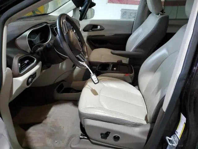 2017 CHRYSLER PACIFICA TOURING L  