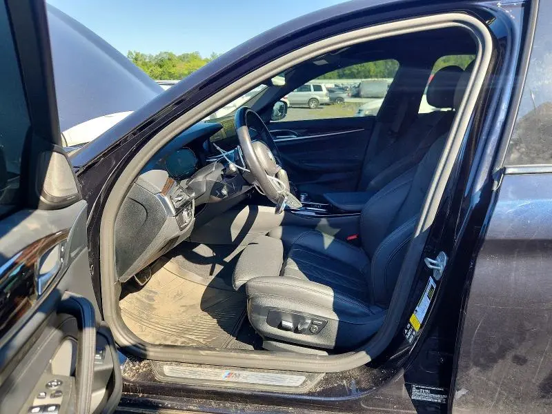 2023 BMW 540 XI  