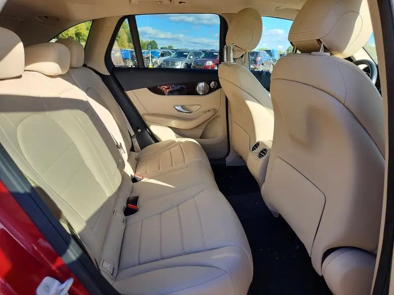 2016 MERCEDES-BENZ GLC 300 4MATIC  