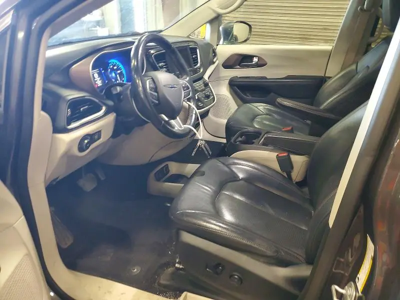 2019 CHRYSLER PACIFICA TOURING L  