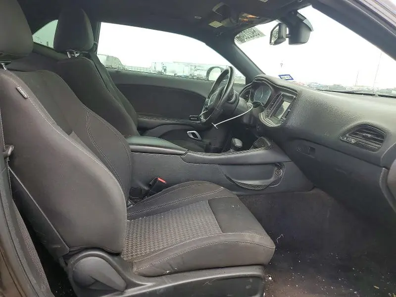 2018 DODGE CHALLENGER SXT  