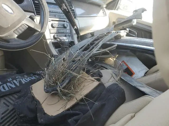 2010 FORD TAURUS SEL  