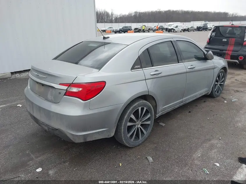2014 CHRYSLER 200 TOURING