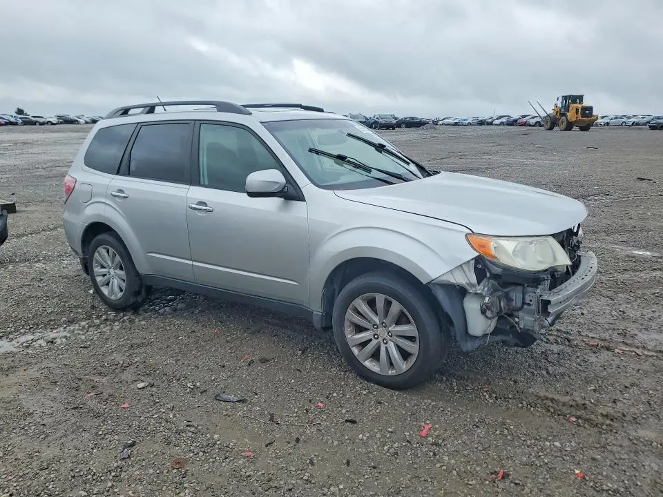2011 SUBARU FORESTER 2.5X PREMIUM  