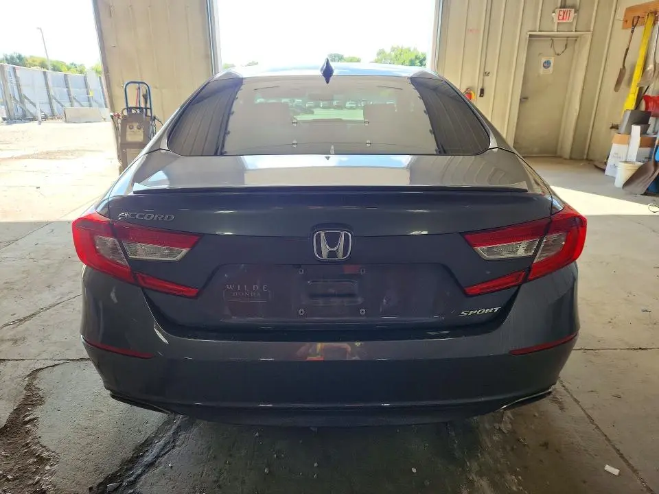 2018 HONDA ACCORD SPORT  