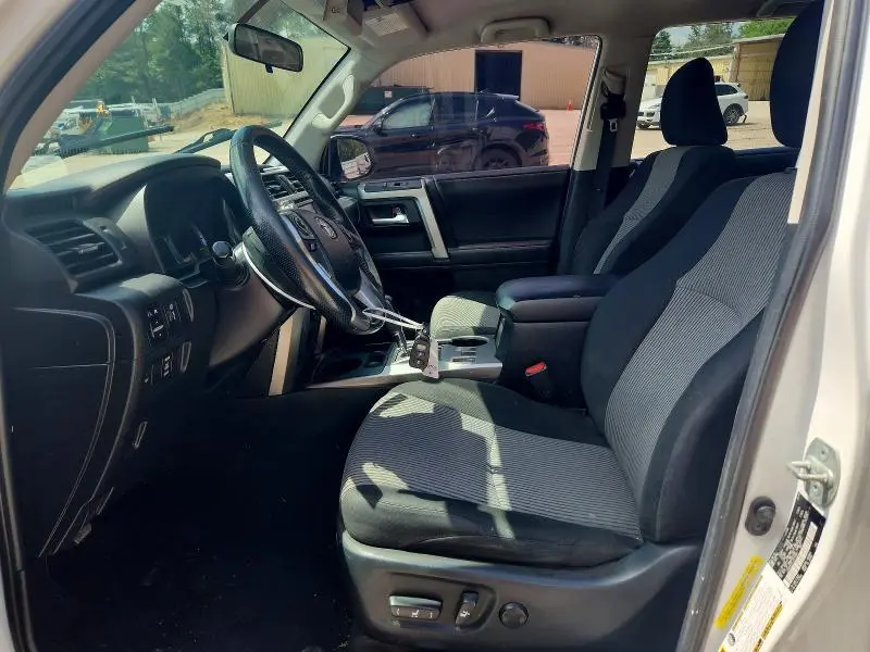 2018 TOYOTA 4RUNNER SR5  