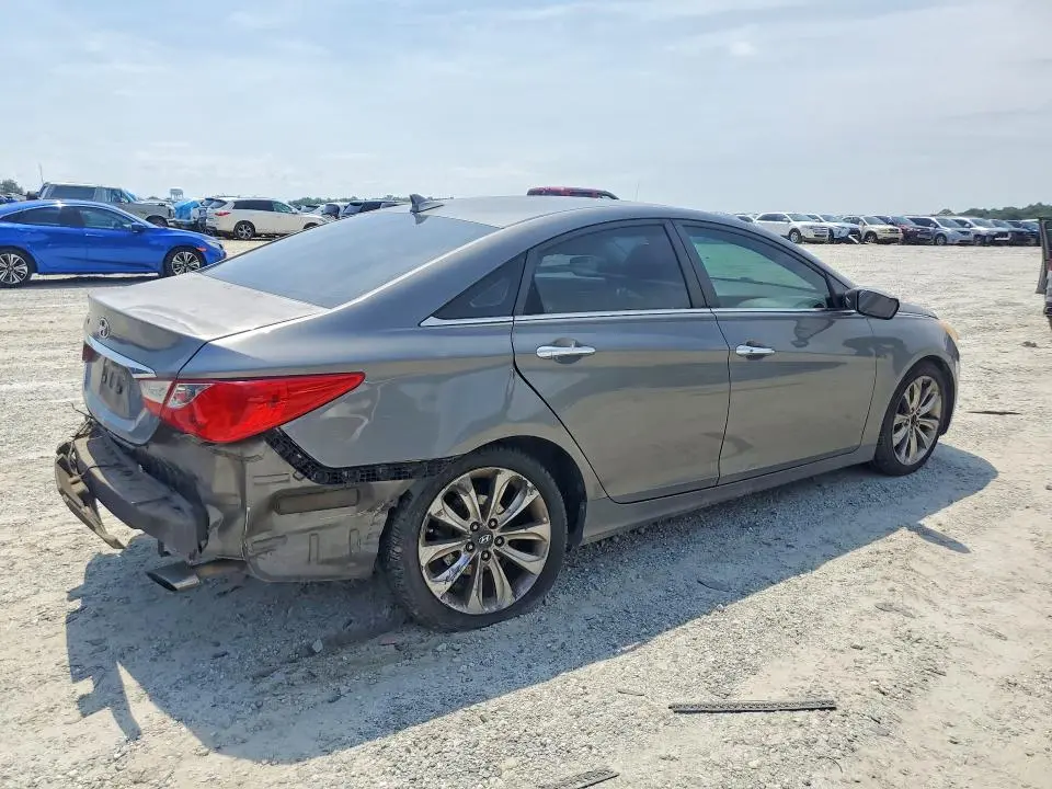 2011 HYUNDAI SONATA SE  