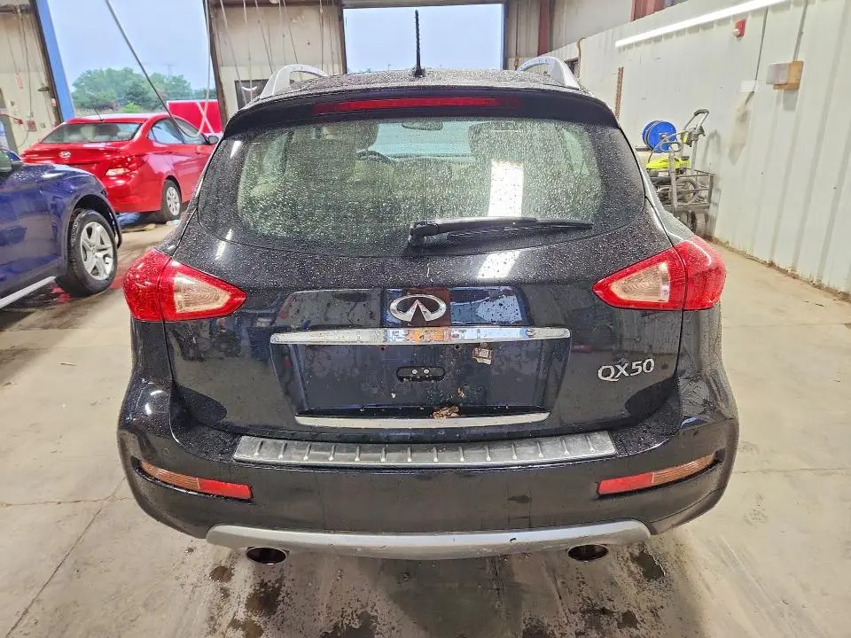 2016 INFINITI QX50 BASE  