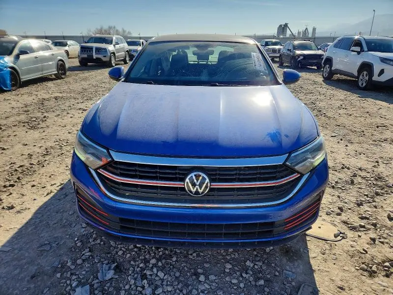 2024 VOLKSWAGEN JETTA SE  