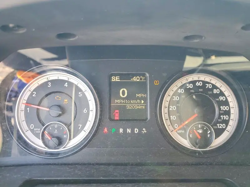 2015 RAM 1500 SLT  