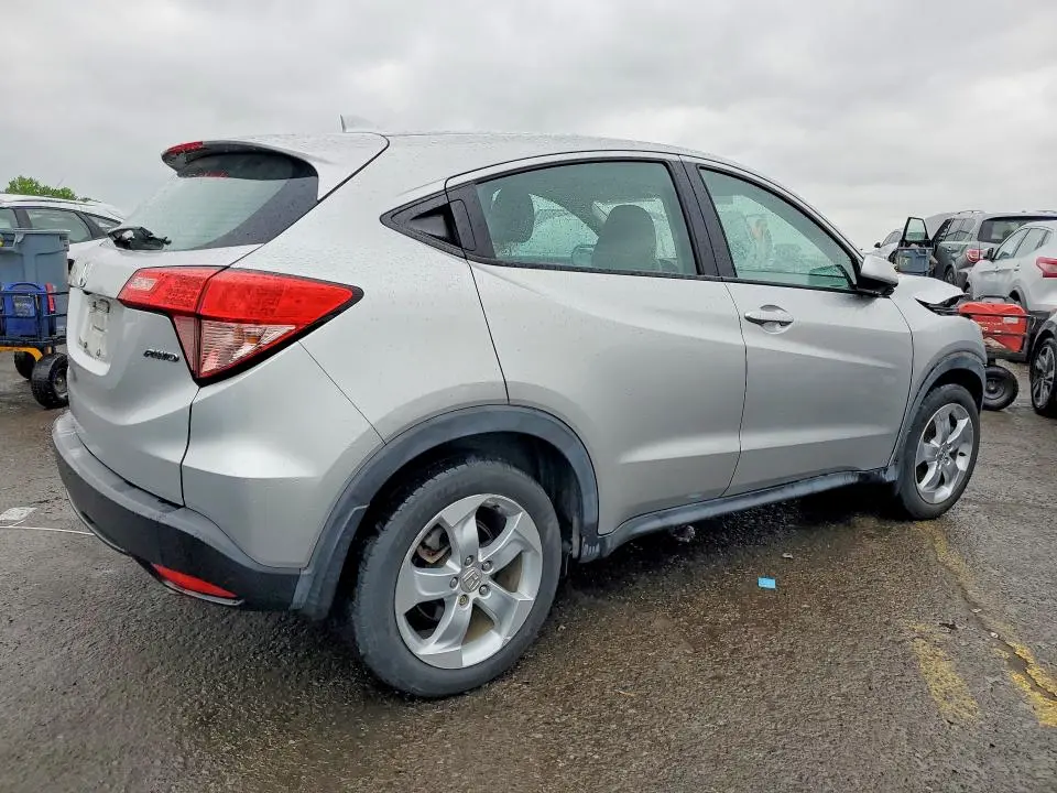 2016 HONDA HR-V LX  